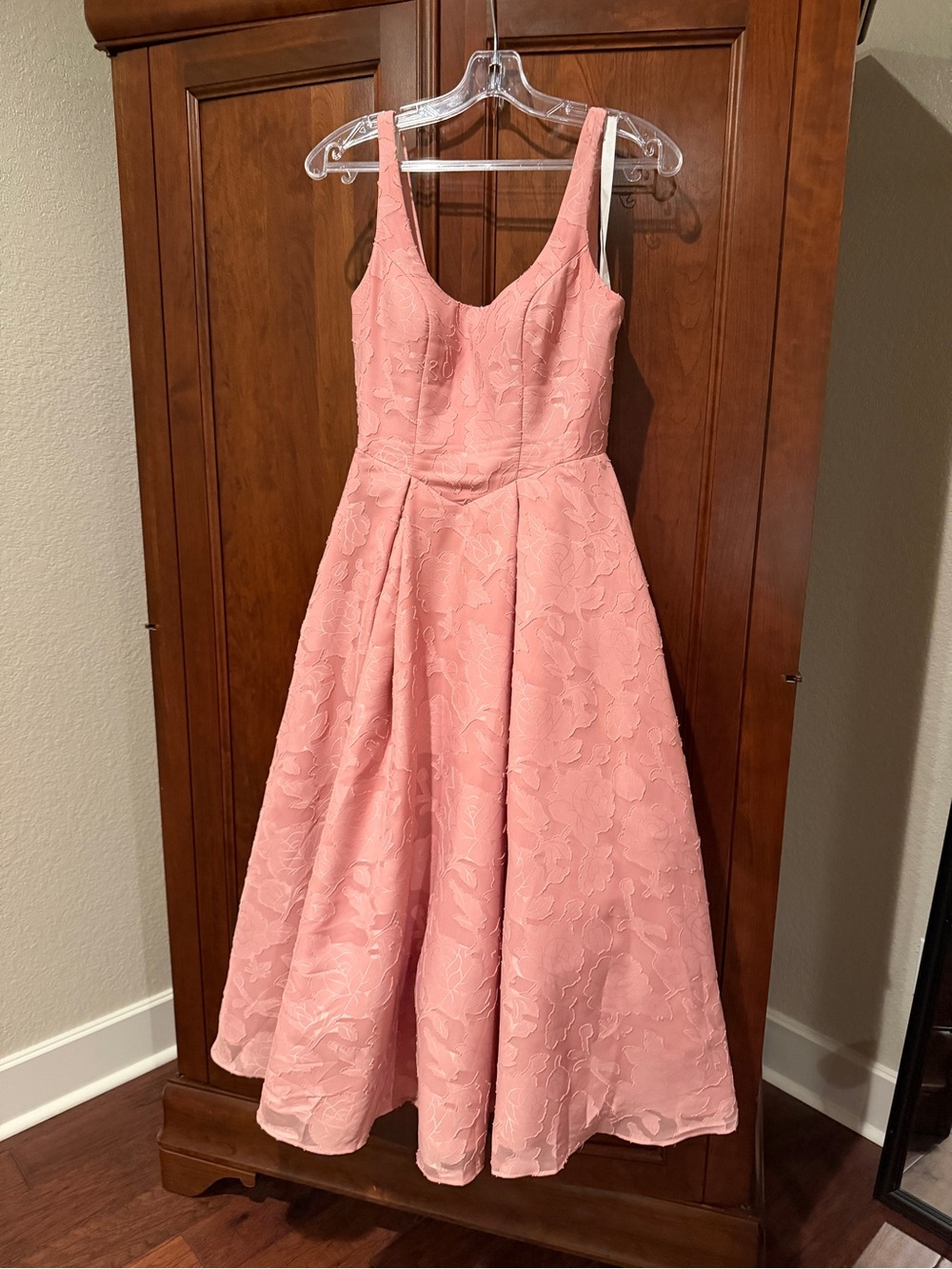 Azazie Blush Pink Floral Jacquard Midi Dress
